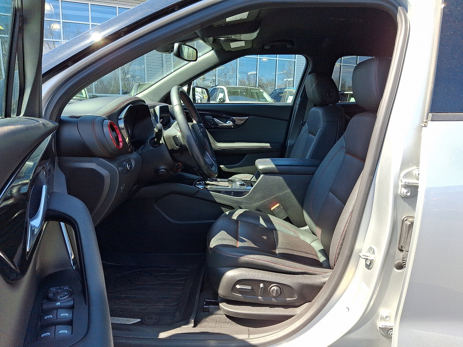 Used 2021 Chevrolet Blazer RS w/ Enhanced Convenience Package image 14