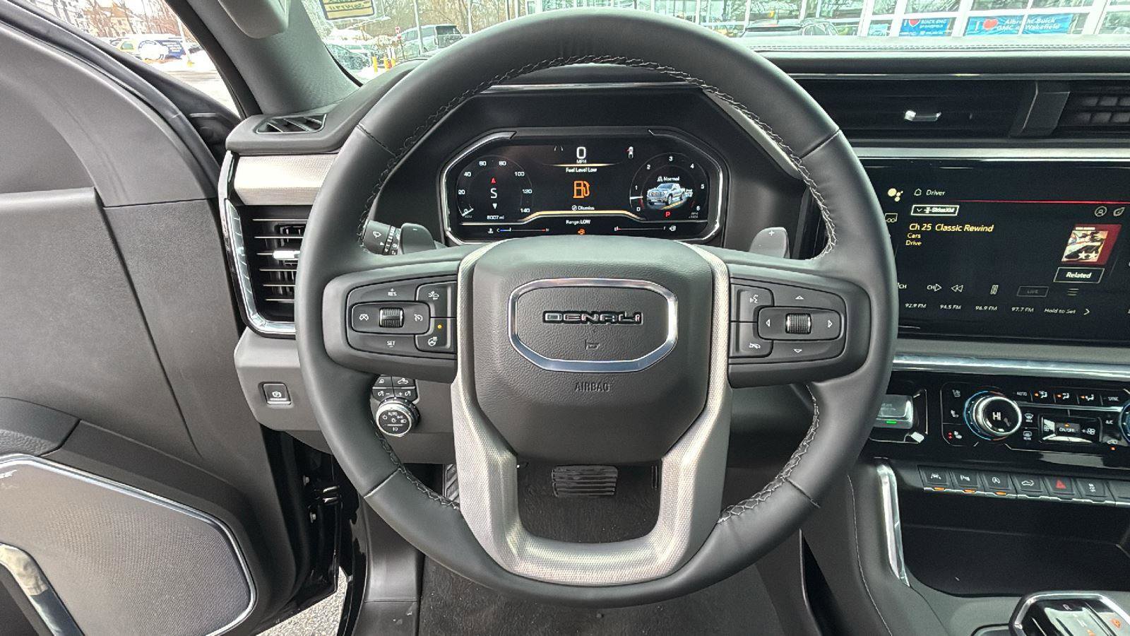 New 2025 GMC Sierra 1500 Denali w/ Denali Reserve Package image 15