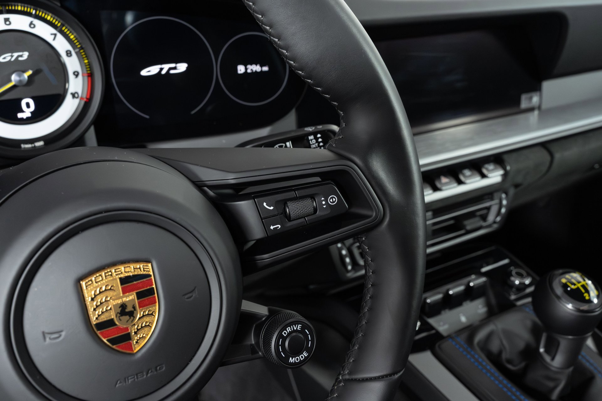 Used 2022 Porsche 911 GT3 image 31