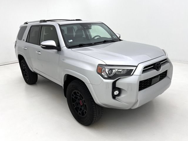 Used 2022 Toyota 4Runner SR5 Premium w/ TRD Black Wheel Package (TMS) AWD/4WD image 6