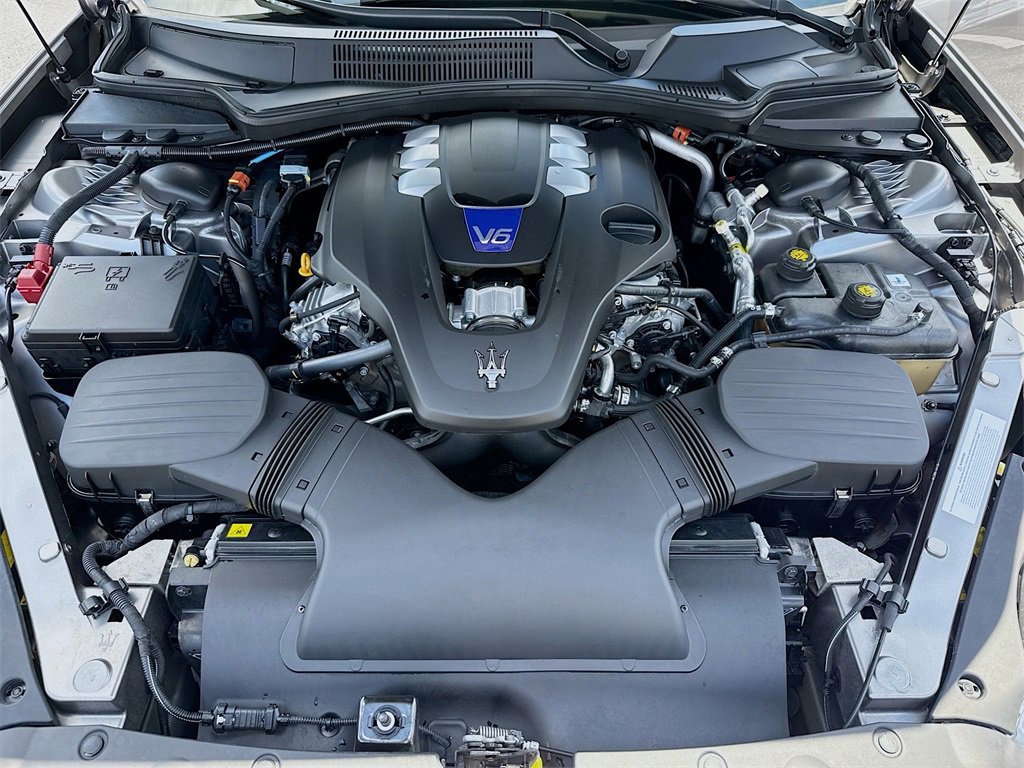 Used 2021 Maserati Quattroporte S image 35
