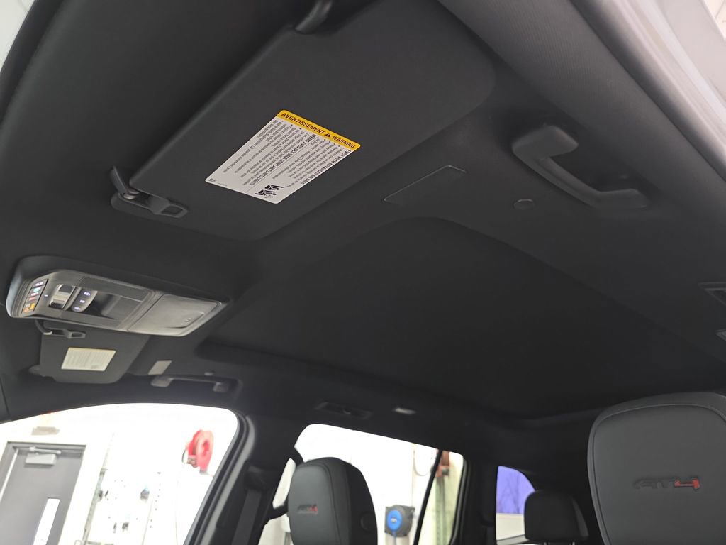 New 2026 GMC Acadia AT4 w/ Luxury Package AWD/4WD image 38