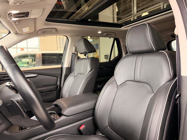 Used 2023 Honda Pilot Elite image 11