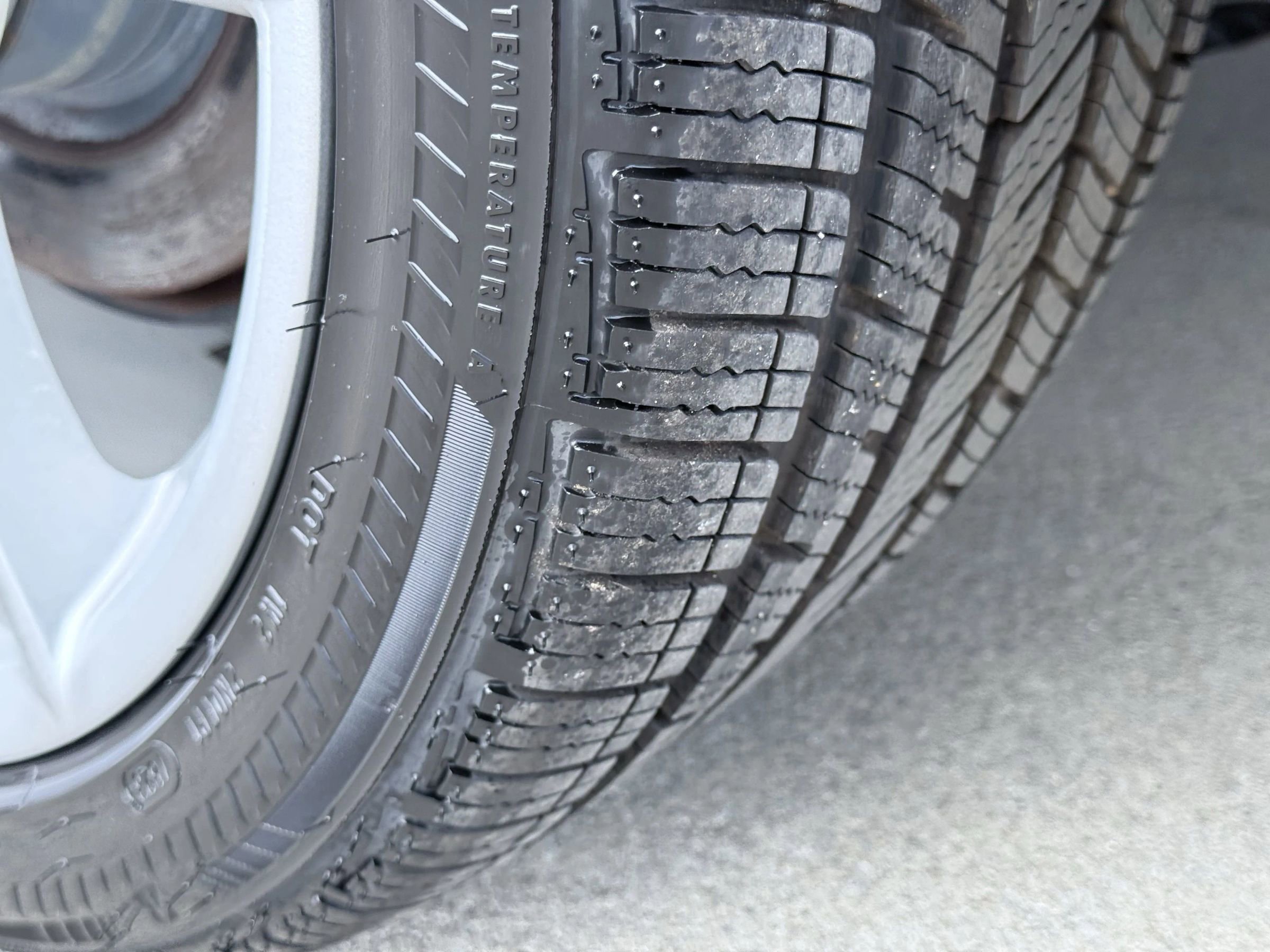 Used 2017 BMW 320i Sedan image 42