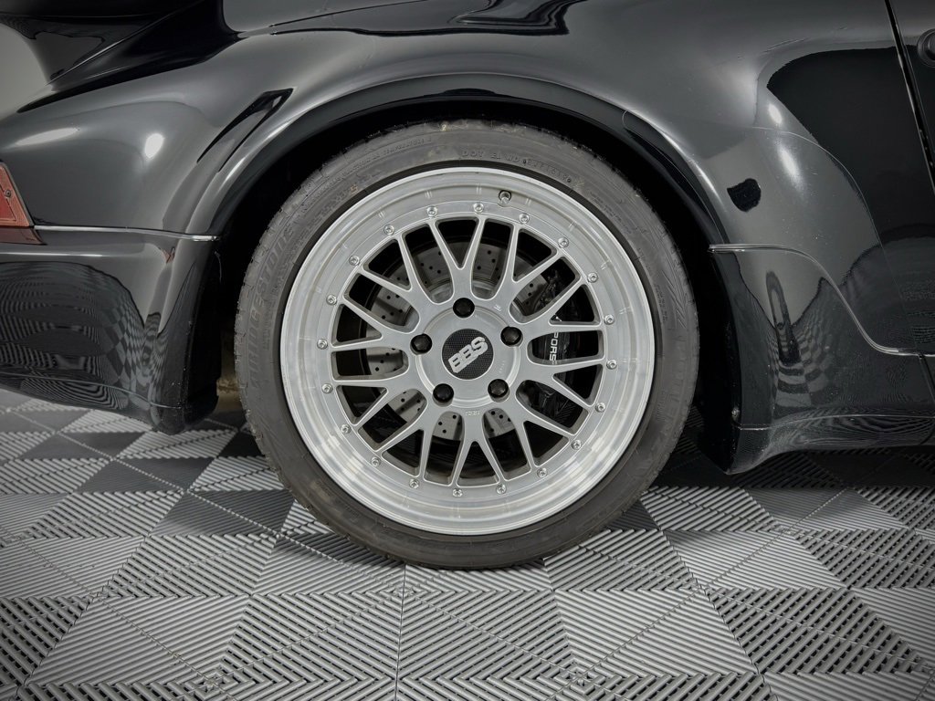 Used 1991 Porsche 911 Turbo image 17