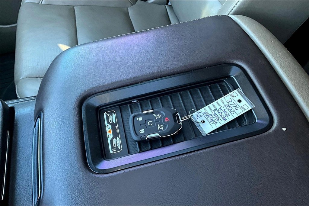 Used 2020 Chevrolet Suburban Premier image 33