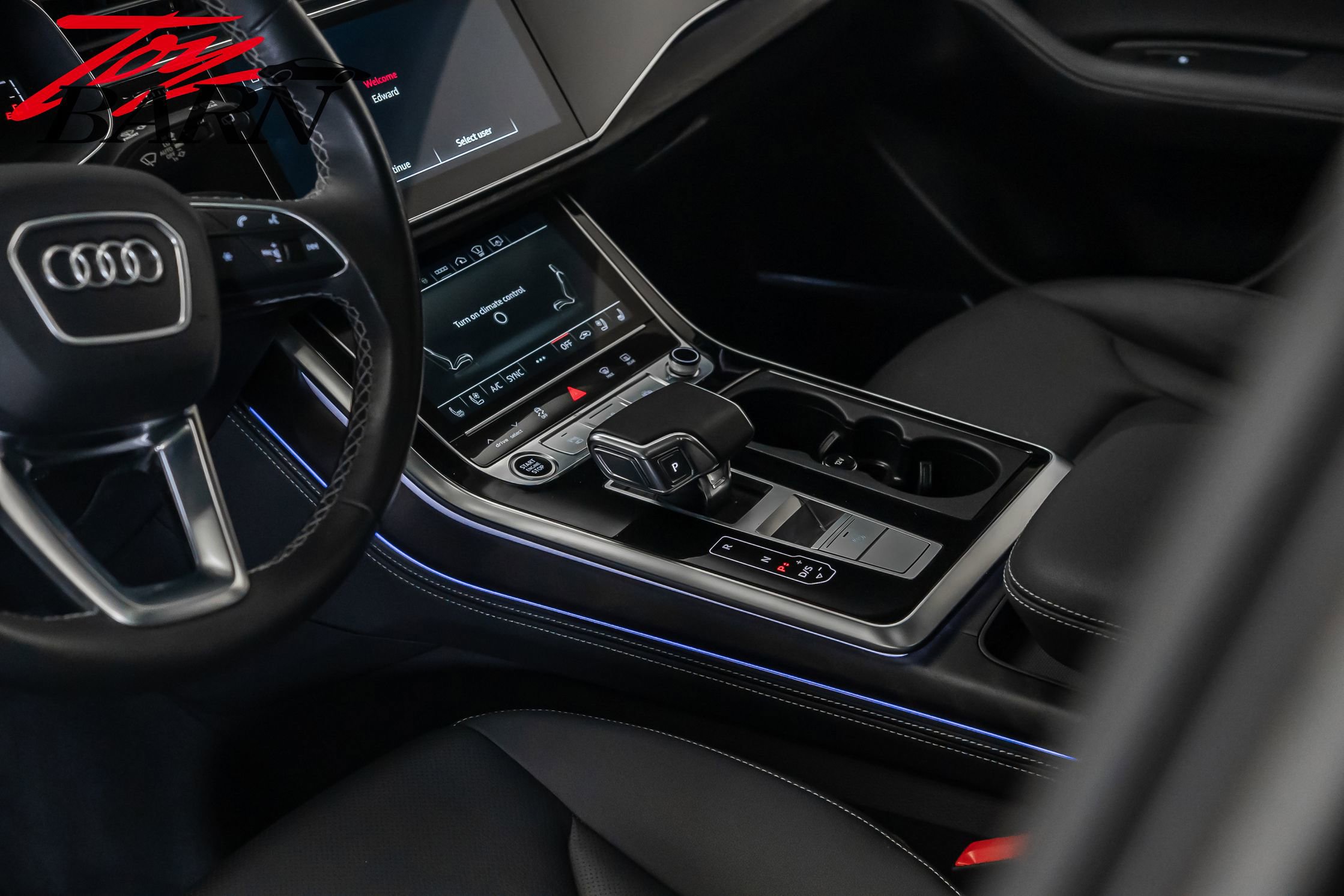 Used 2023 Audi Q8 Prestige image 26