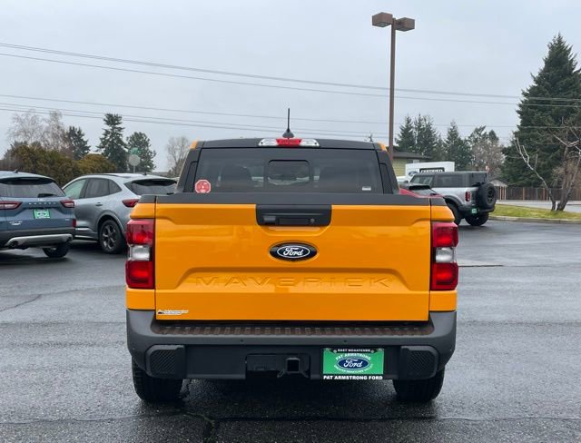 New 2026 Ford Maverick Lariat w/ Black Appearance Package image 4