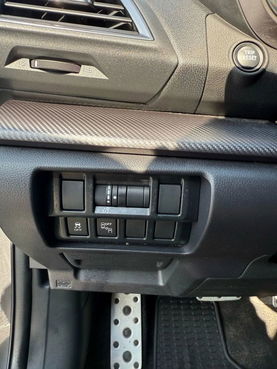 Used 2018 Subaru Impreza 2.0i Sport image 16