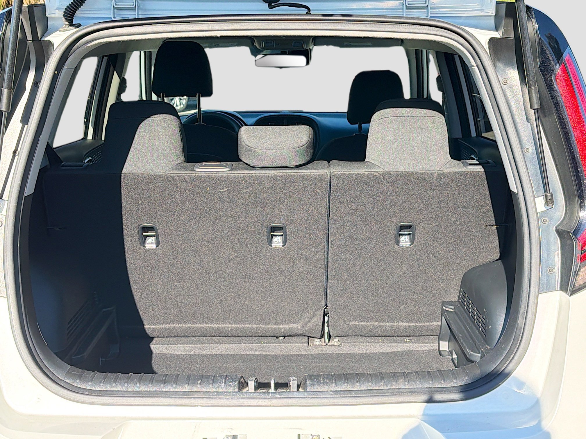 Used 2024 Kia Soul LX w/ Option Group 015 image 12