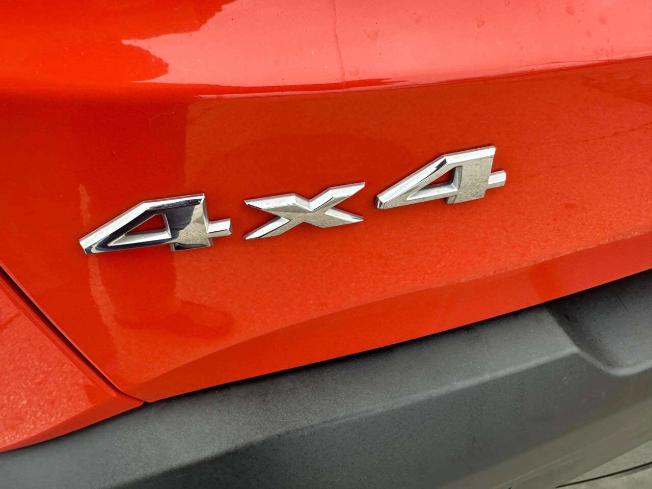 Used 2015 Jeep Renegade Latitude w/ Popular Equipment Group image 29