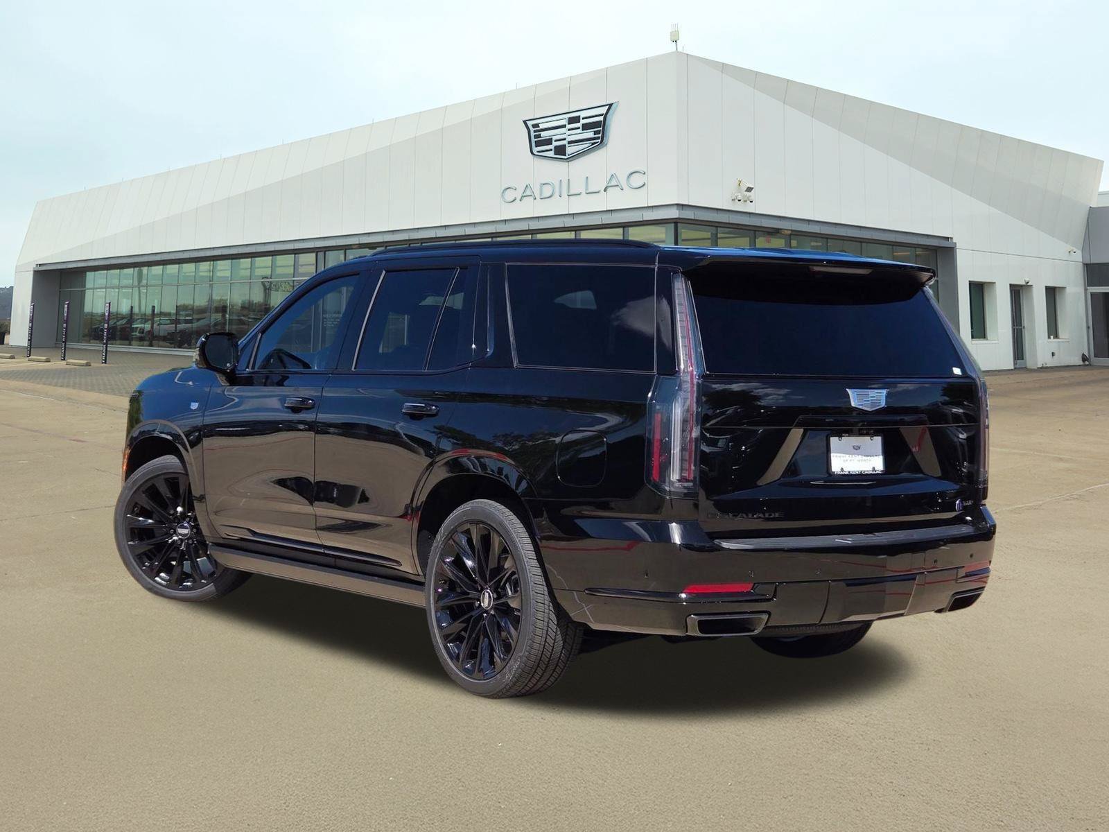 New 2026 Cadillac Escalade Platinum Sport w/ LPO, ONYX Package AWD/4WD image 4