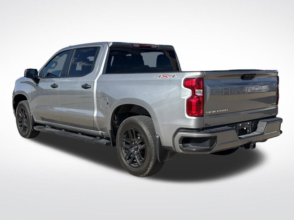 Used 2024 Chevrolet Silverado 1500 Custom image 4