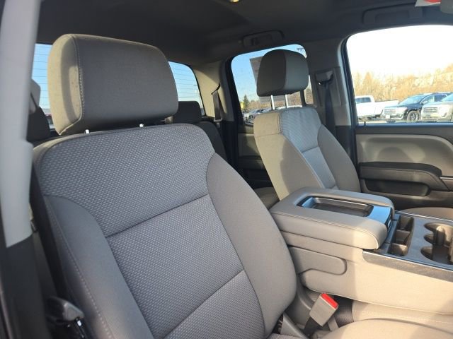 Used 2018 Chevrolet Silverado 1500 Custom w/ Custom Value Package image 36