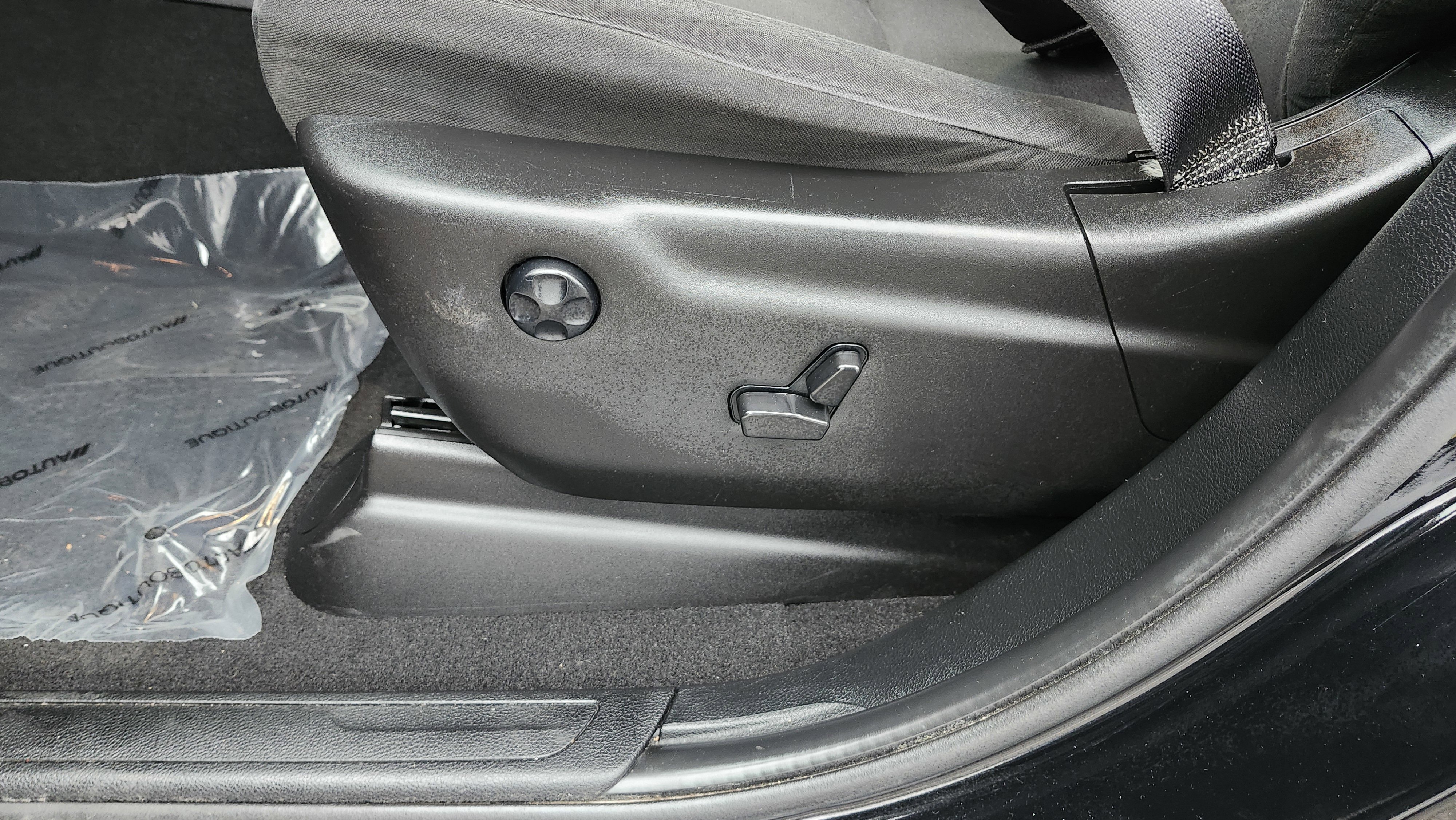 Used 2023 Dodge Durango SXT image 23