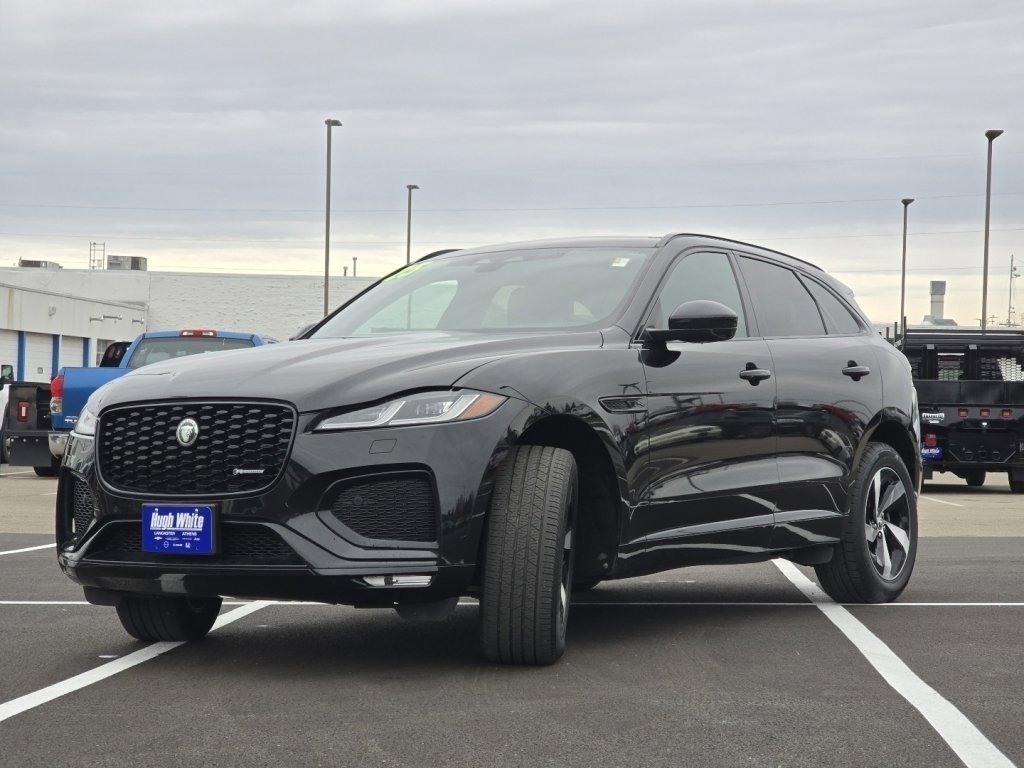 Used 2025 Jaguar F-PACE R-Dynamic S image 11