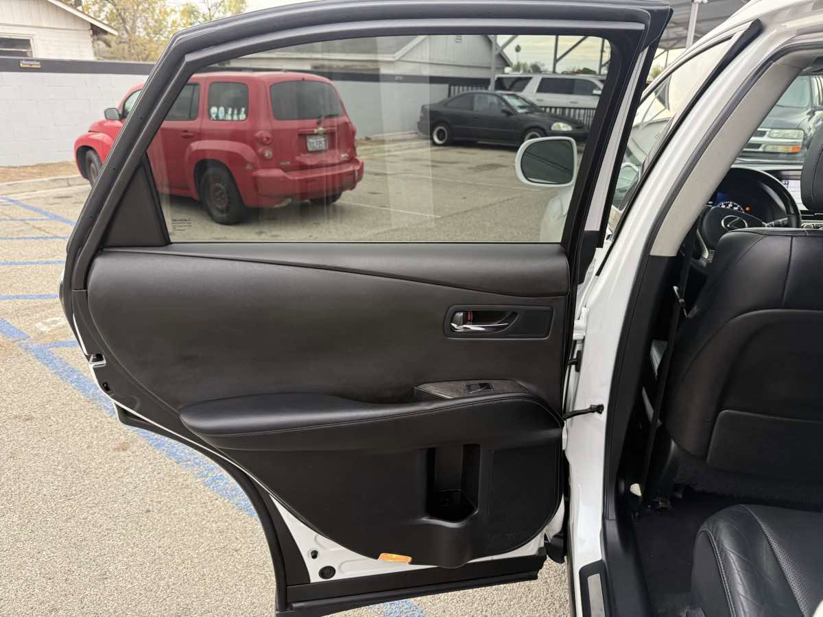 Used 2015 Lexus RX 350 FWD image 16