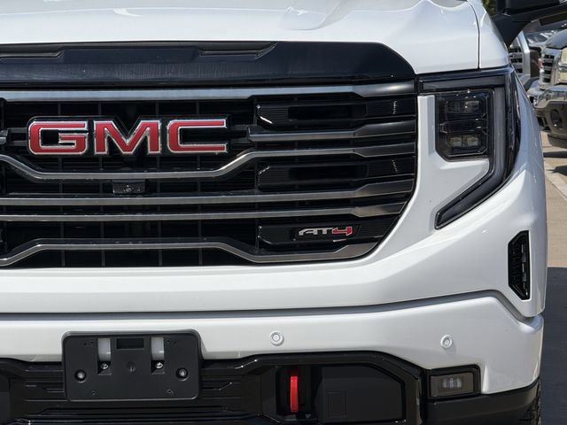 Used 2026 GMC Sierra 1500 AT4 w/ AT4 Premium Package AWD/4WD image 8
