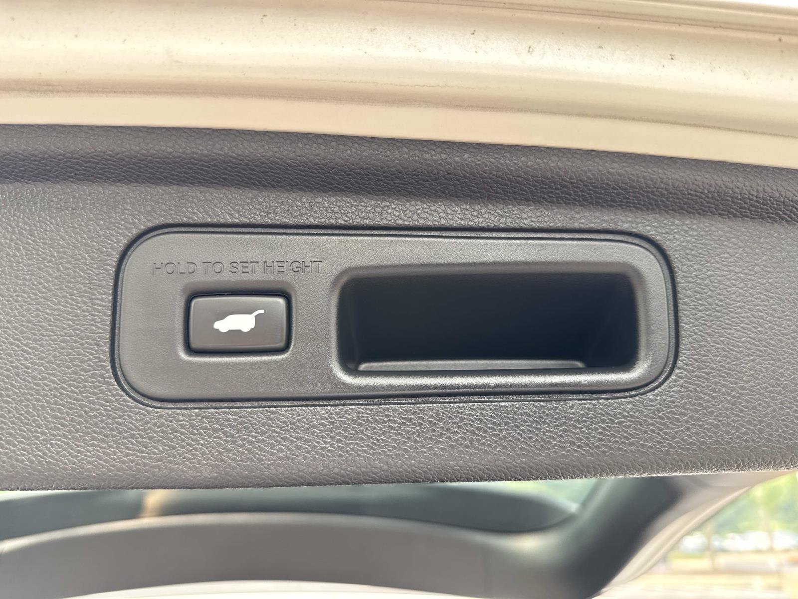 Used 2021 Honda Odyssey Touring image 11