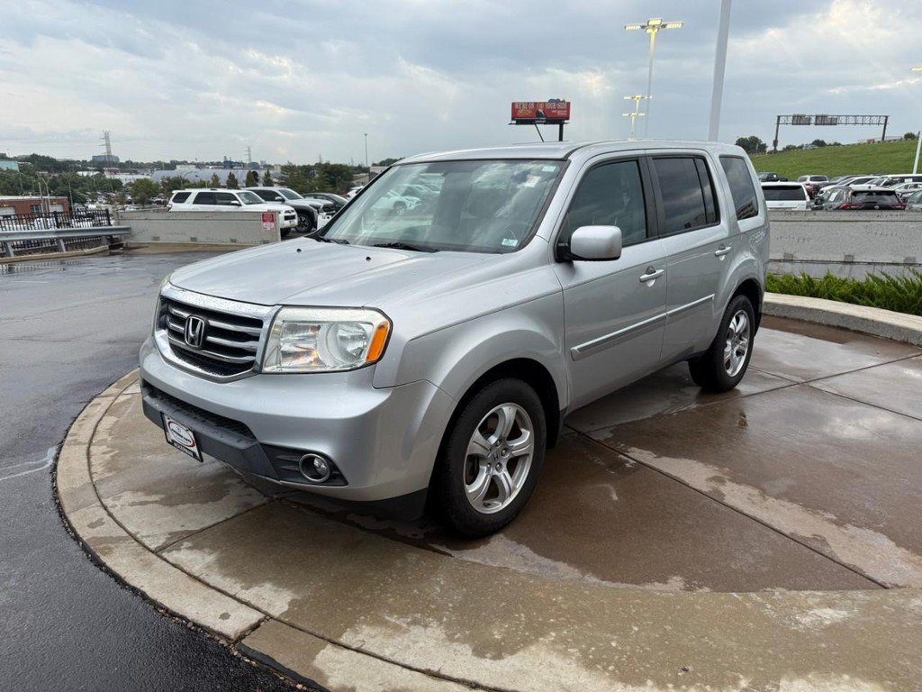Used 2014 Honda Pilot EX image 10