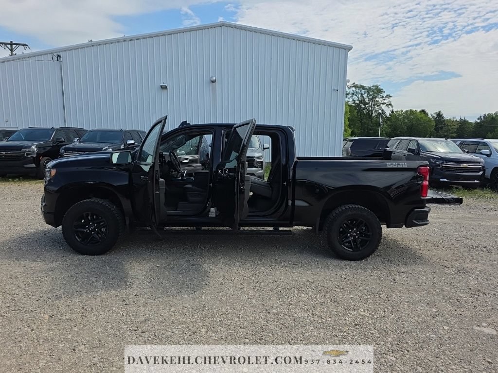Used 2025 Chevrolet Silverado 1500 LT Trail Boss w/ LT Trail Boss Premium Package AWD/4WD image 43