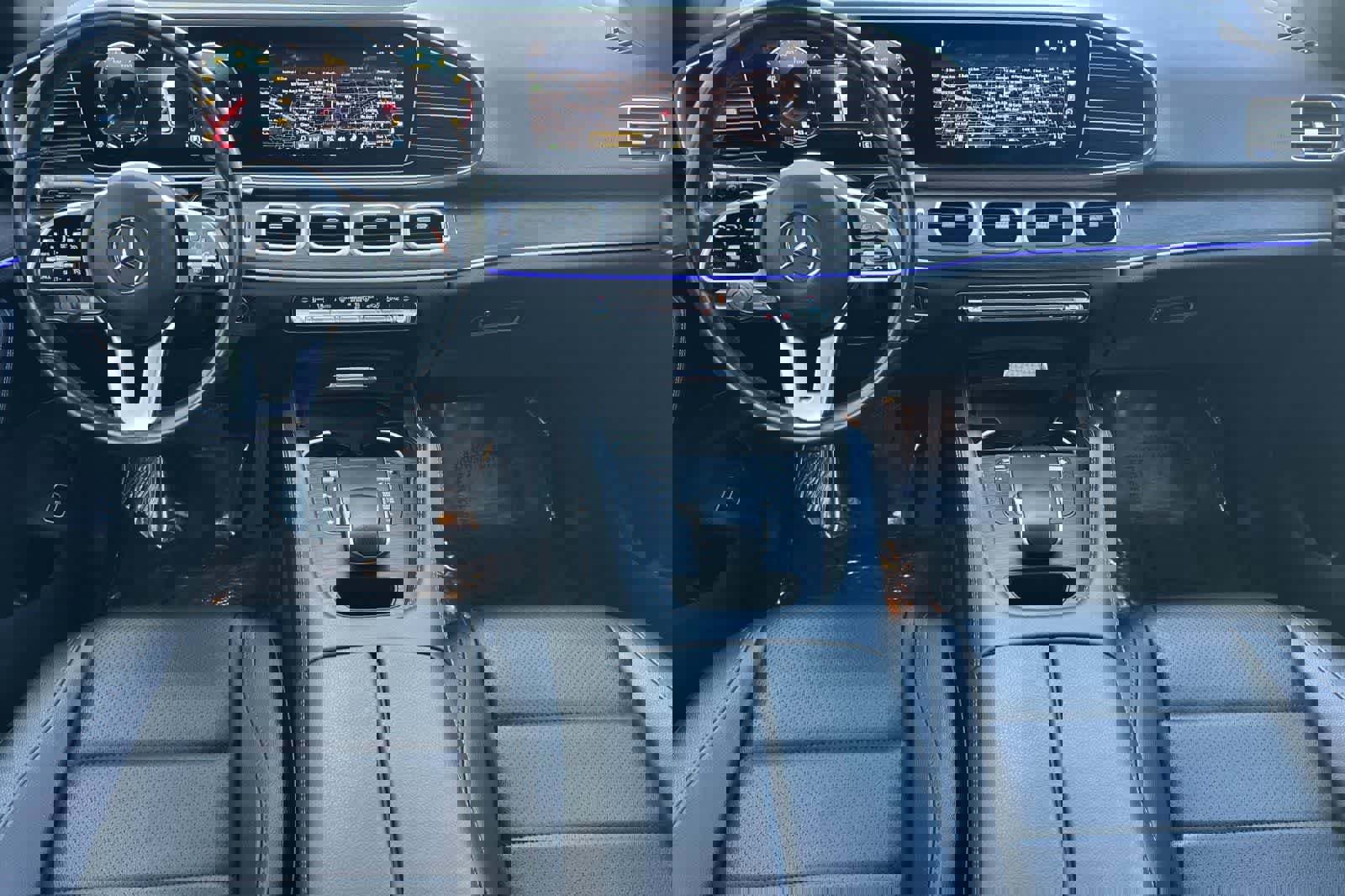 Used 2022 Mercedes-Benz GLE 350 w/ Premium Package image 4