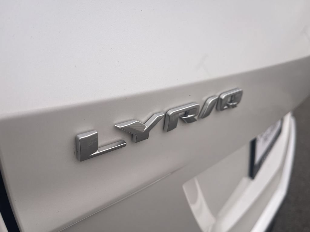 Certified 2024 Cadillac Lyriq Premium Luxury AWD/4WD image 12