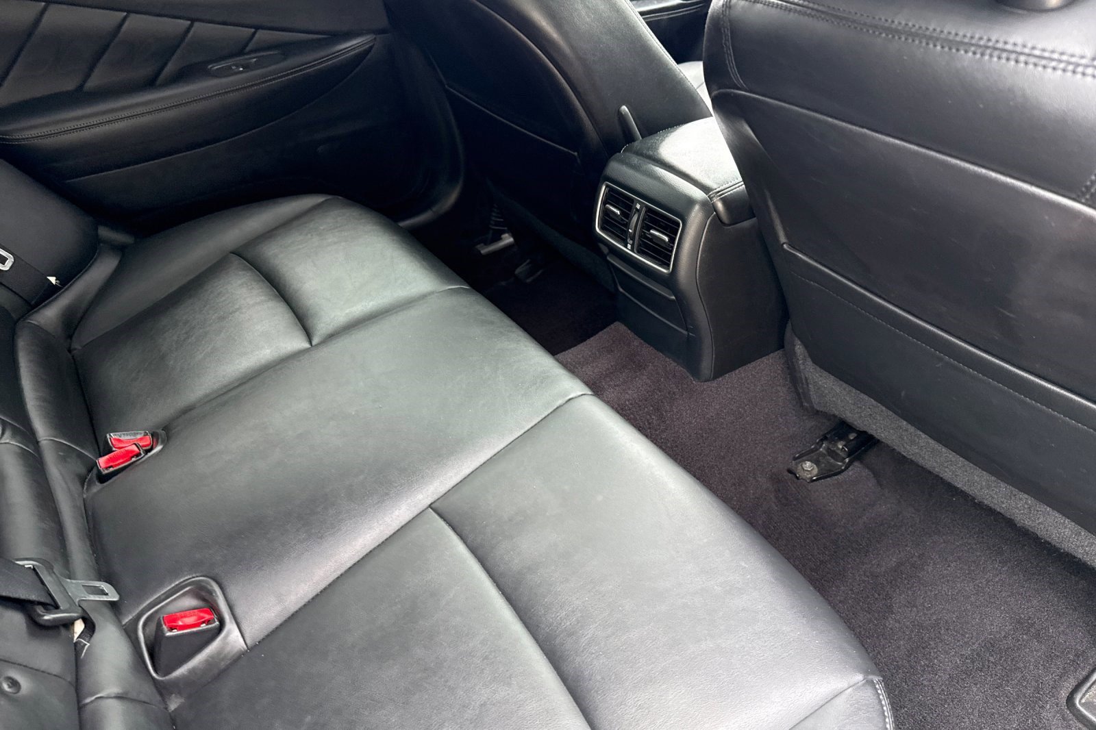 Used 2016 INFINITI Q50 3.0t Premium RWD image 29