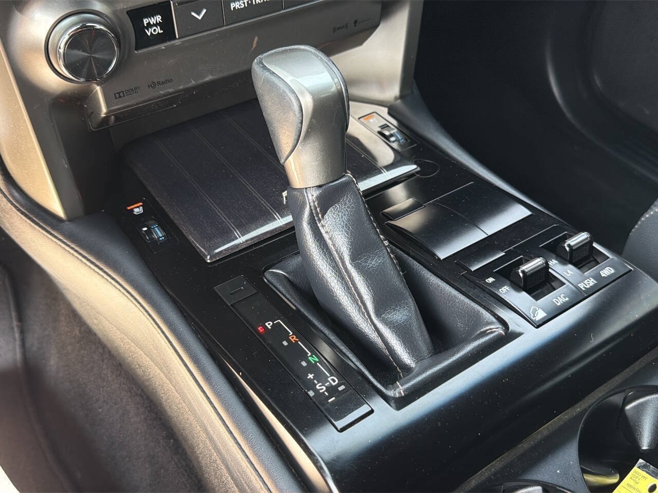 Used 2020 Lexus GX 460 Premium AWD/4WD image 36