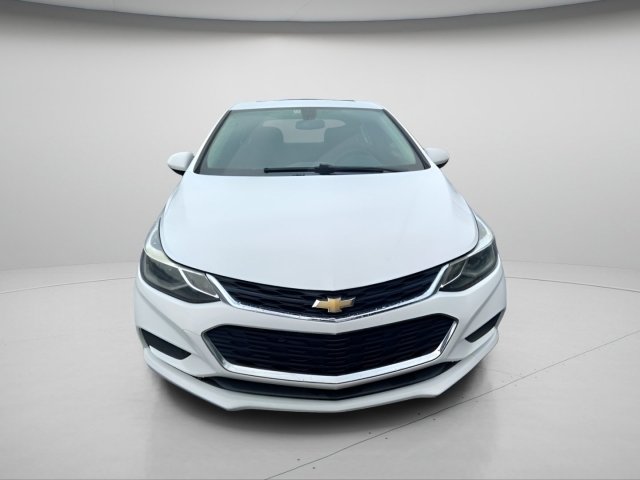 Used 2016 Chevrolet Cruze LT w/ Sun And Sound Package FWD image 3