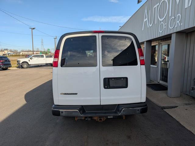 Used 2018 Chevrolet Express 3500 LT w/ LT Preferred Equipment Group image 6
