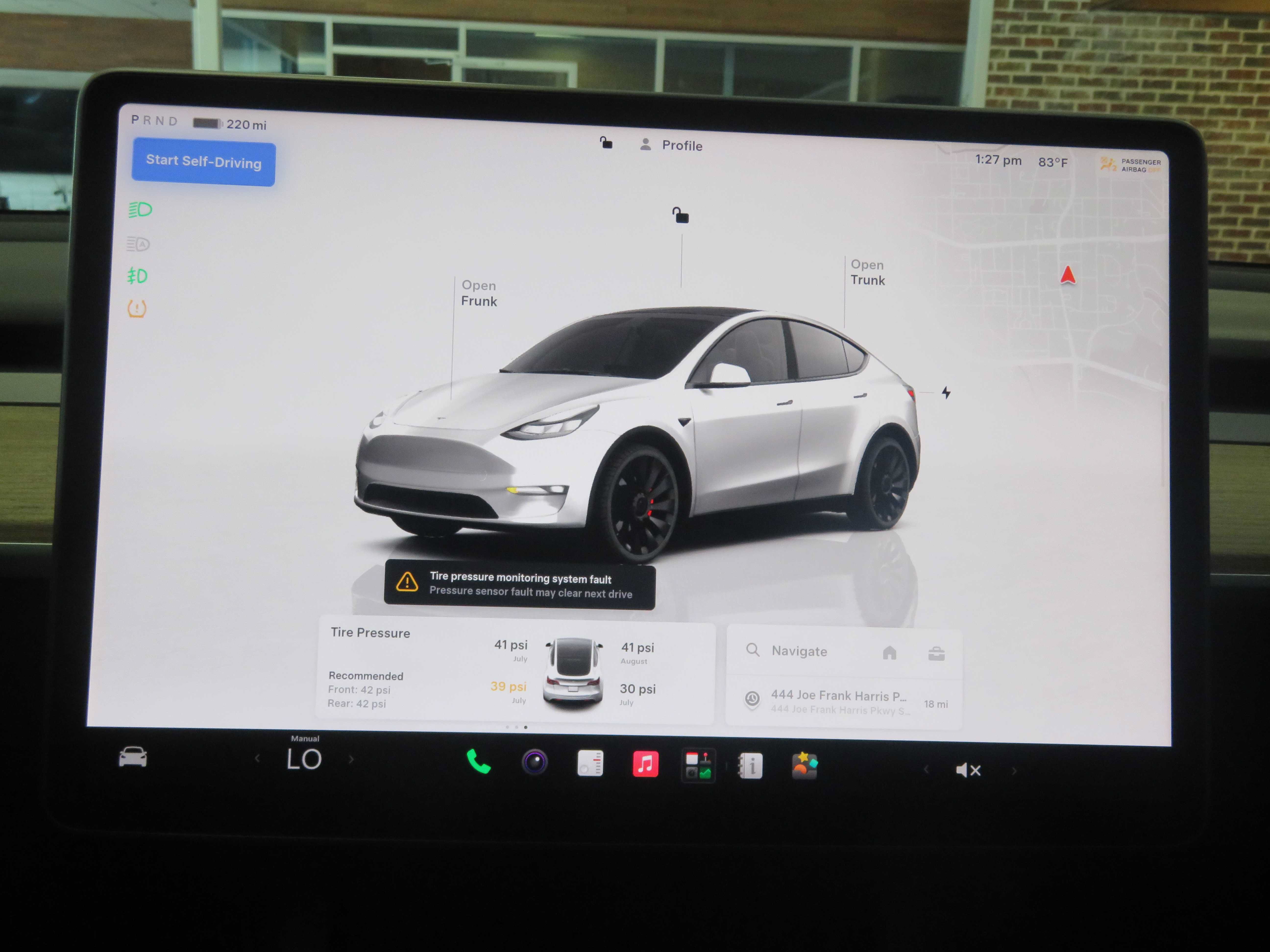 Used 2022 Tesla Model Y Performance AWD/4WD image 12