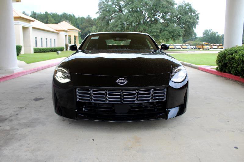 Used 2024 Nissan Z Performance w/ Floor Mat Package image 4