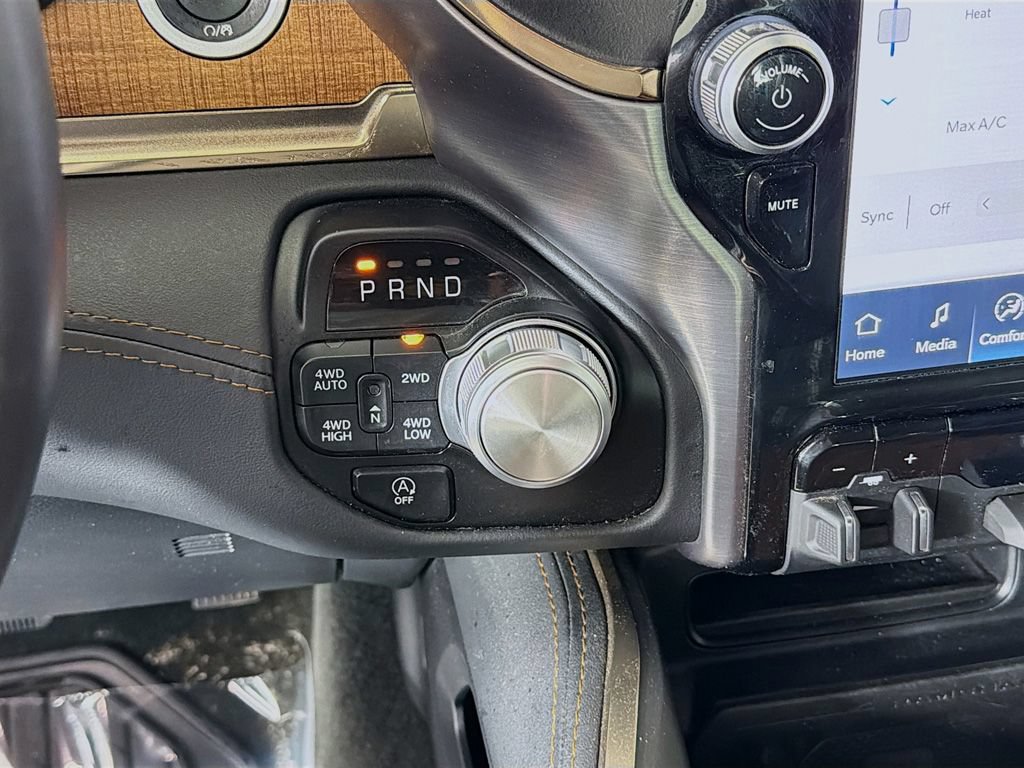 Used 2024 RAM 1500 Limited AWD/4WD image 42