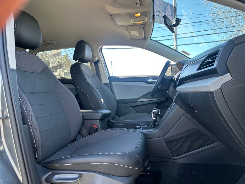 Certified 2022 Volkswagen Taos SE AWD/4WD image 15