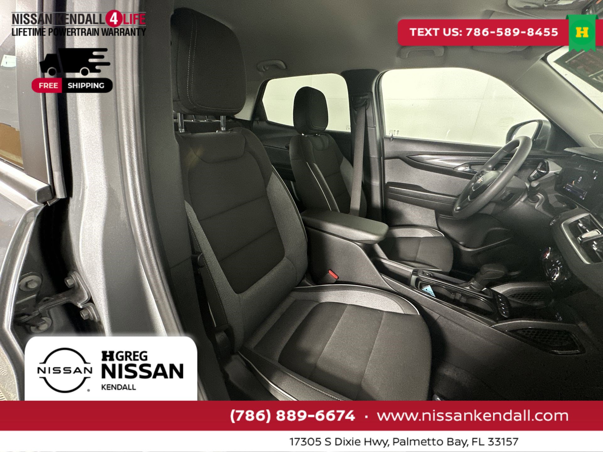 Used 2025 Chevrolet TrailBlazer LT image 31