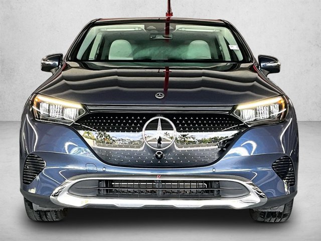 Used 2023 Mercedes-Benz EQE 350+ SUV image 3