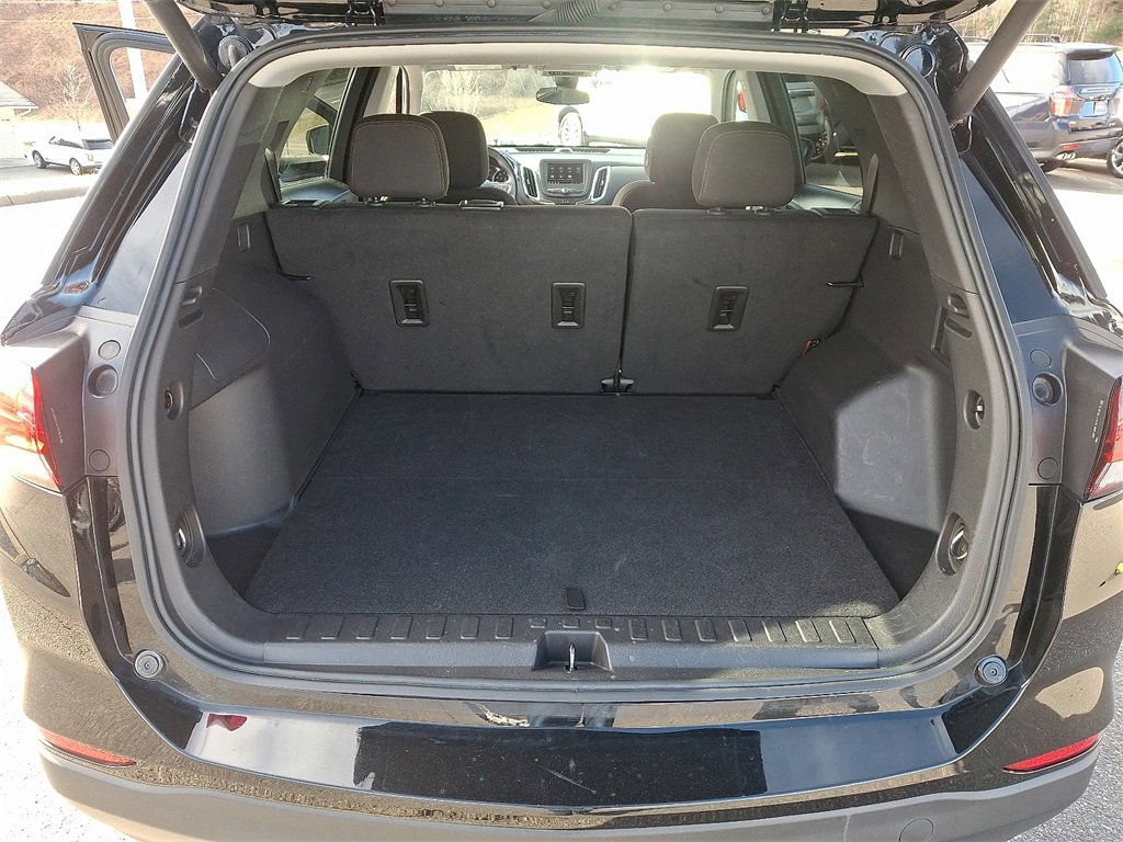 Used 2024 Chevrolet Equinox LT image 29
