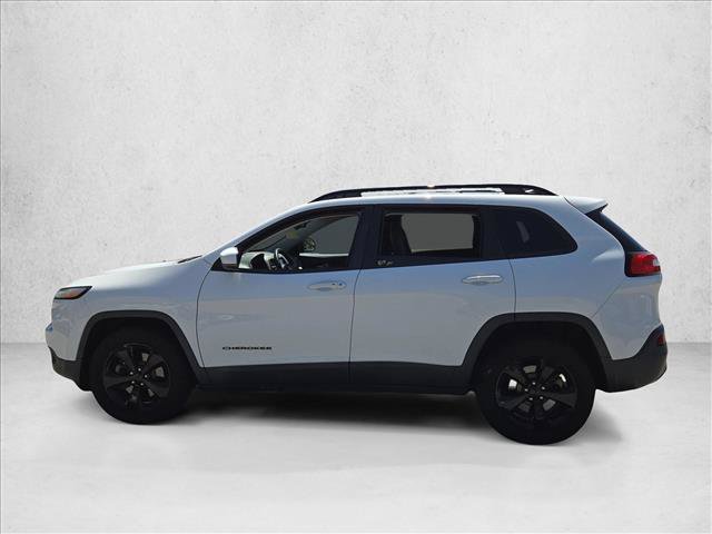 Used 2016 Jeep Cherokee High Altitude AWD/4WD image 7