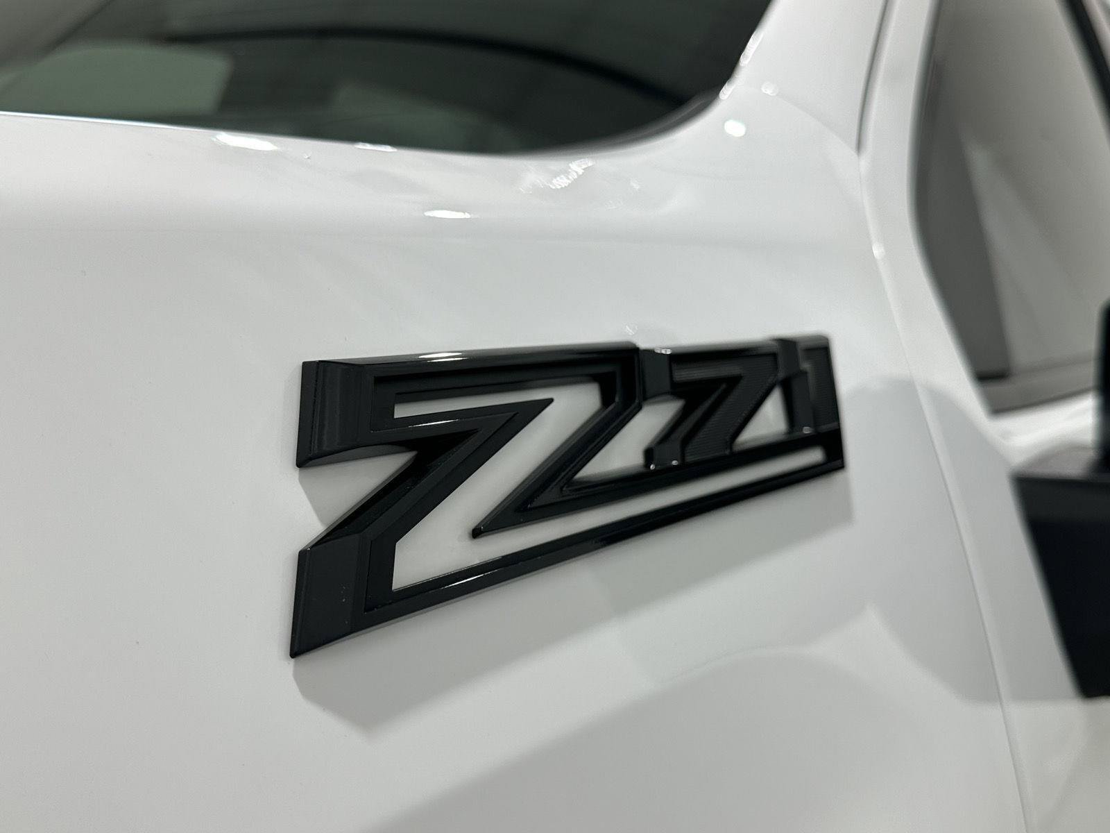 Used 2025 Chevrolet Silverado 3500 LTZ w/ LTZ Plus Package AWD/4WD image 33
