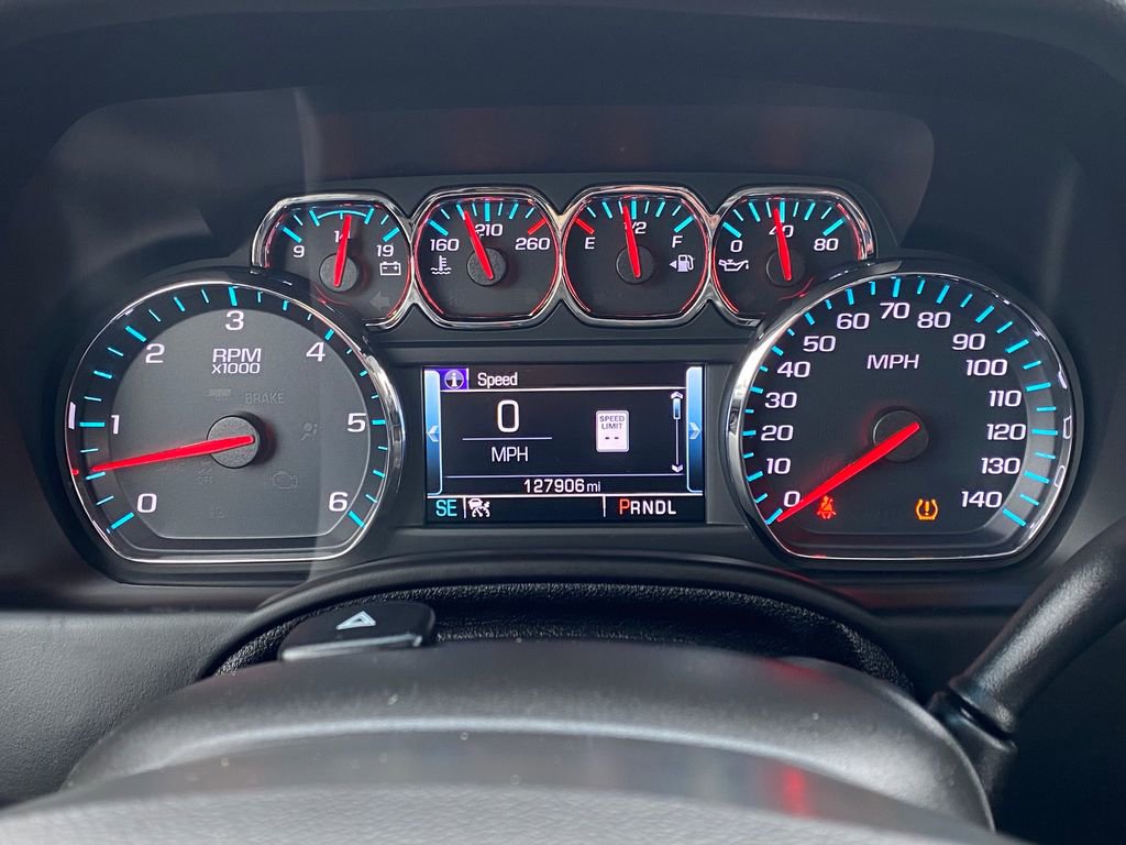 Used 2018 GMC Yukon XL SLT w/ Premium Edition image 30