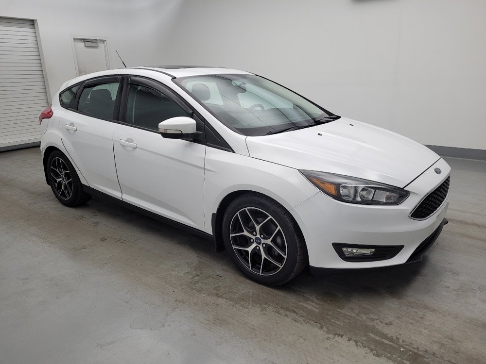 Used 2018 Ford Focus SEL w/ Cold Weather Package FWD image 11