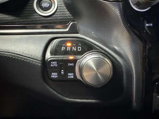 Used 2021 RAM 1500 Limited AWD/4WD image 12