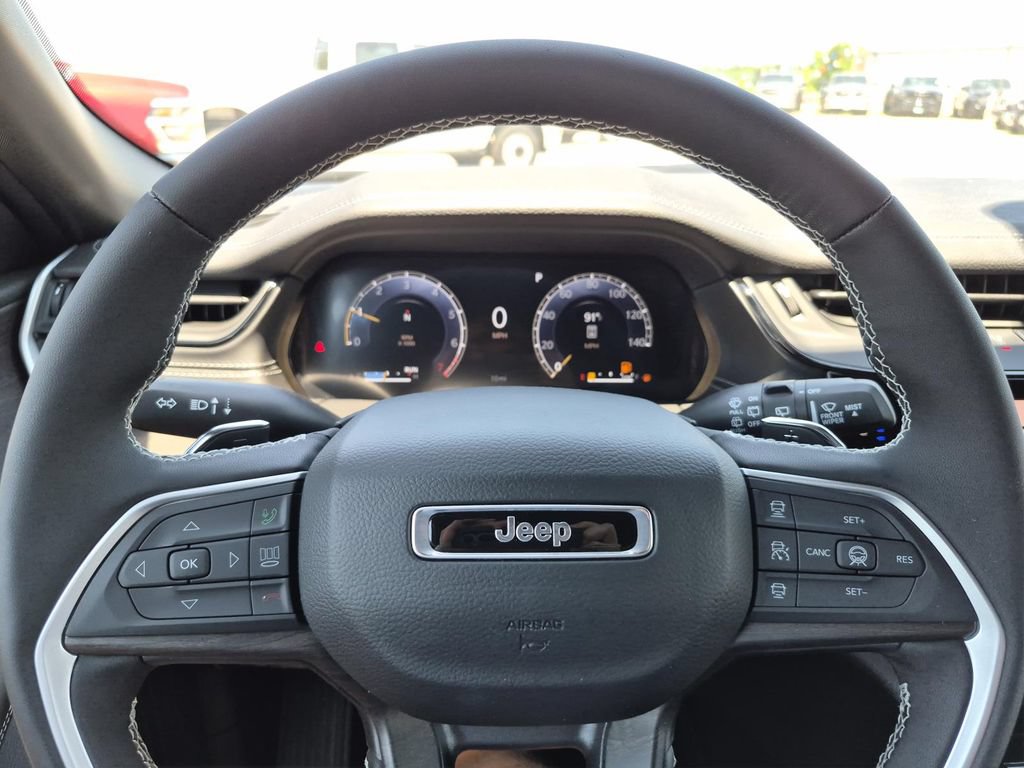 New 2026 Jeep Grand Cherokee Limited AWD/4WD image 19