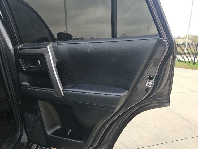 Used 2021 Toyota 4Runner SR5 Premium w/ Moonroof Package image 30