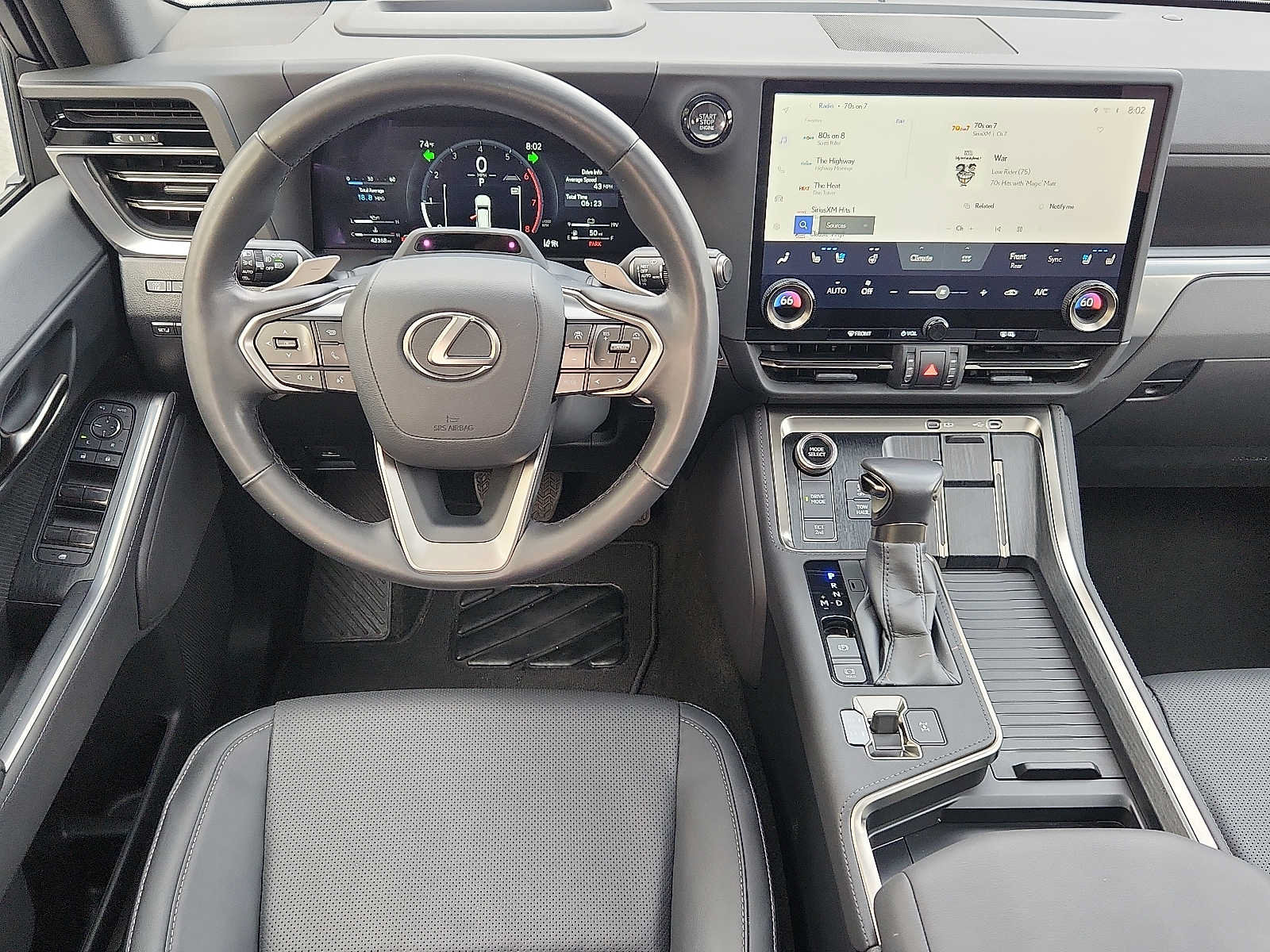 Used 2024 Lexus GX 550 w/ Accessory Package (Z1) AWD/4WD image 11