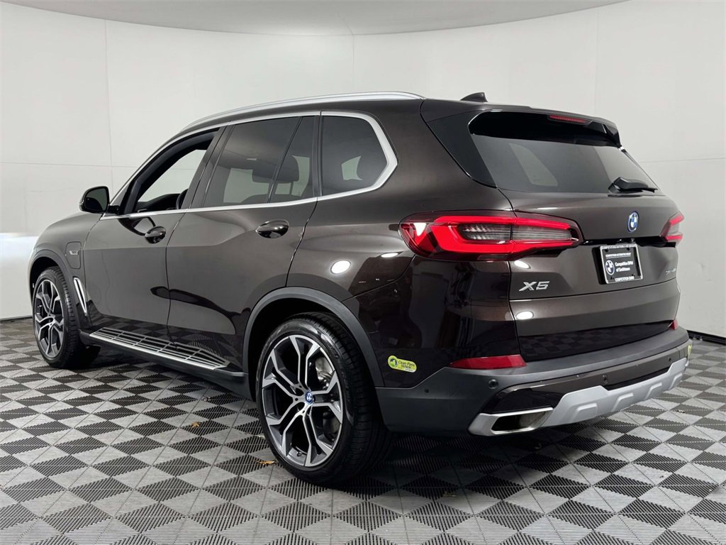 Used 2023 BMW X5 xDrive45e w/ Executive Package image 8