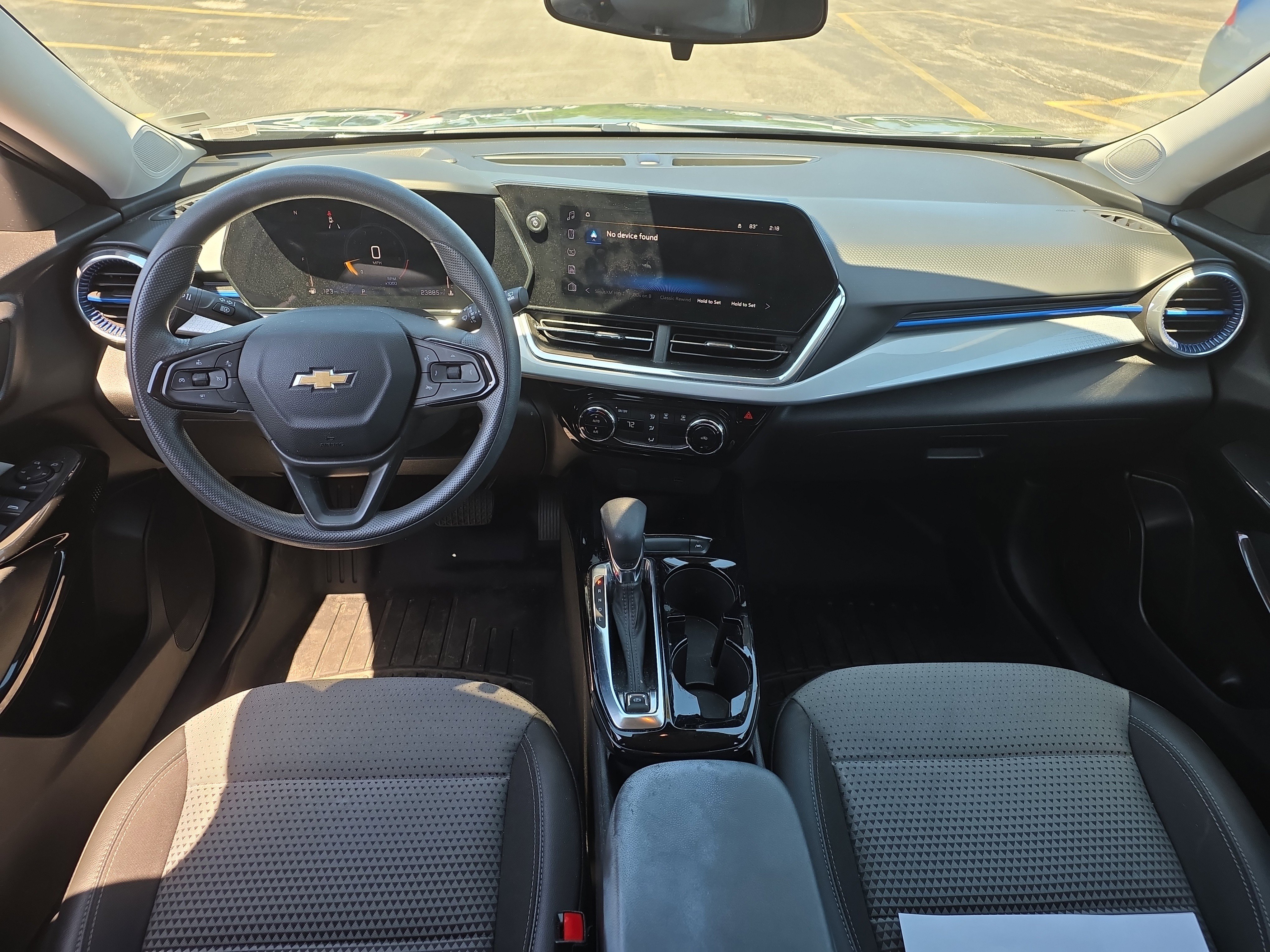 Used 2024 Chevrolet Trax LT FWD image 10