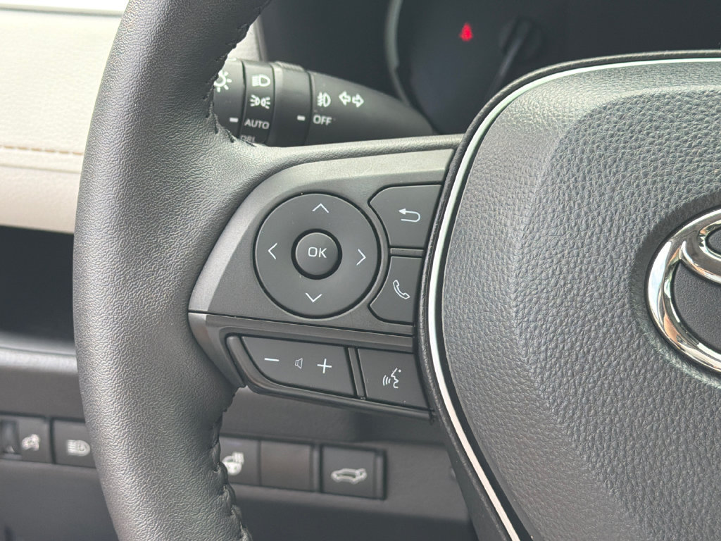 Used 2024 Toyota RAV4 XLE Premium w/ Weather Package FWD image 27