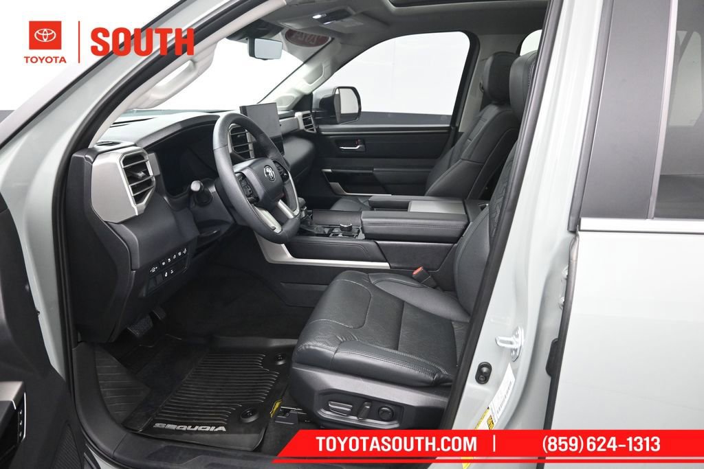 Used 2024 Toyota Sequoia Limited w/ Tow Technology Package AWD/4WD image 9
